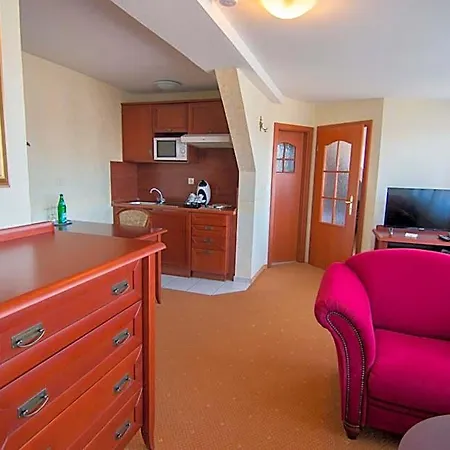 Hotel Schloss 3*