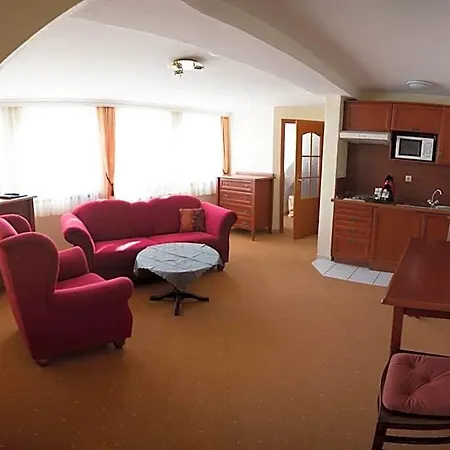 Hotel Schloss 3*