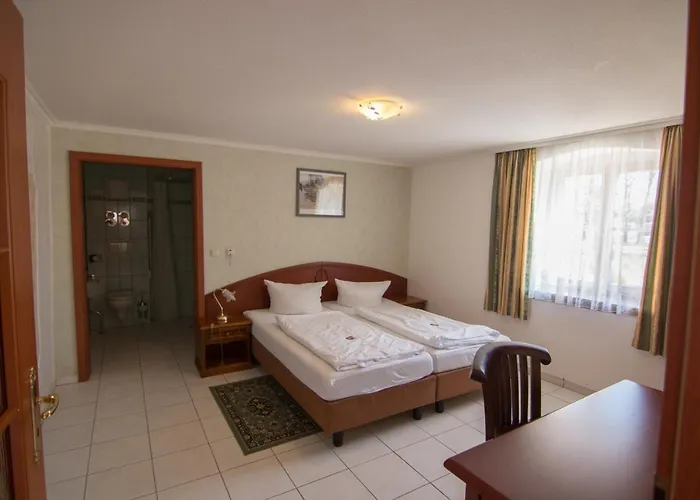 Schloss ツェーデニック