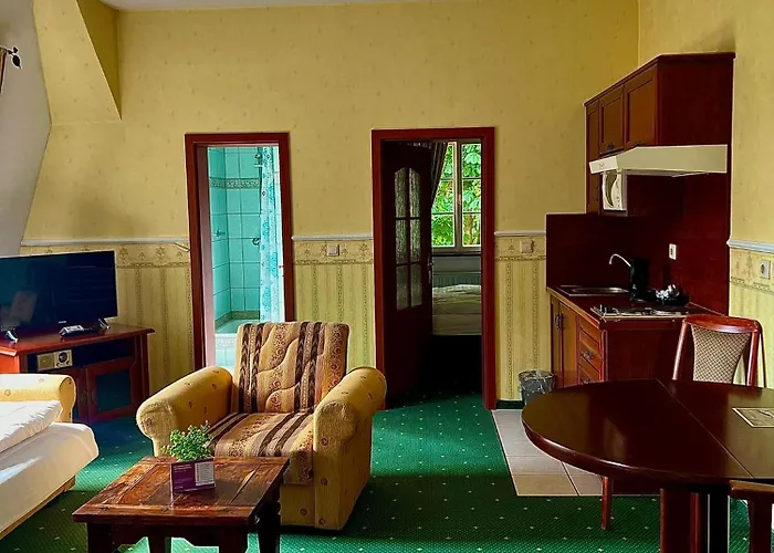 Schloss ホテル 3*