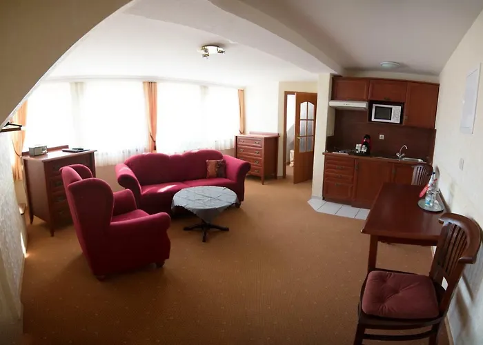 Schloss ツェーデニック